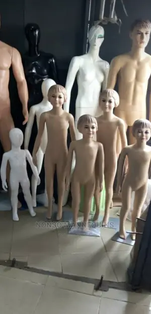 All Types of Plastic Kids Display Mannequins