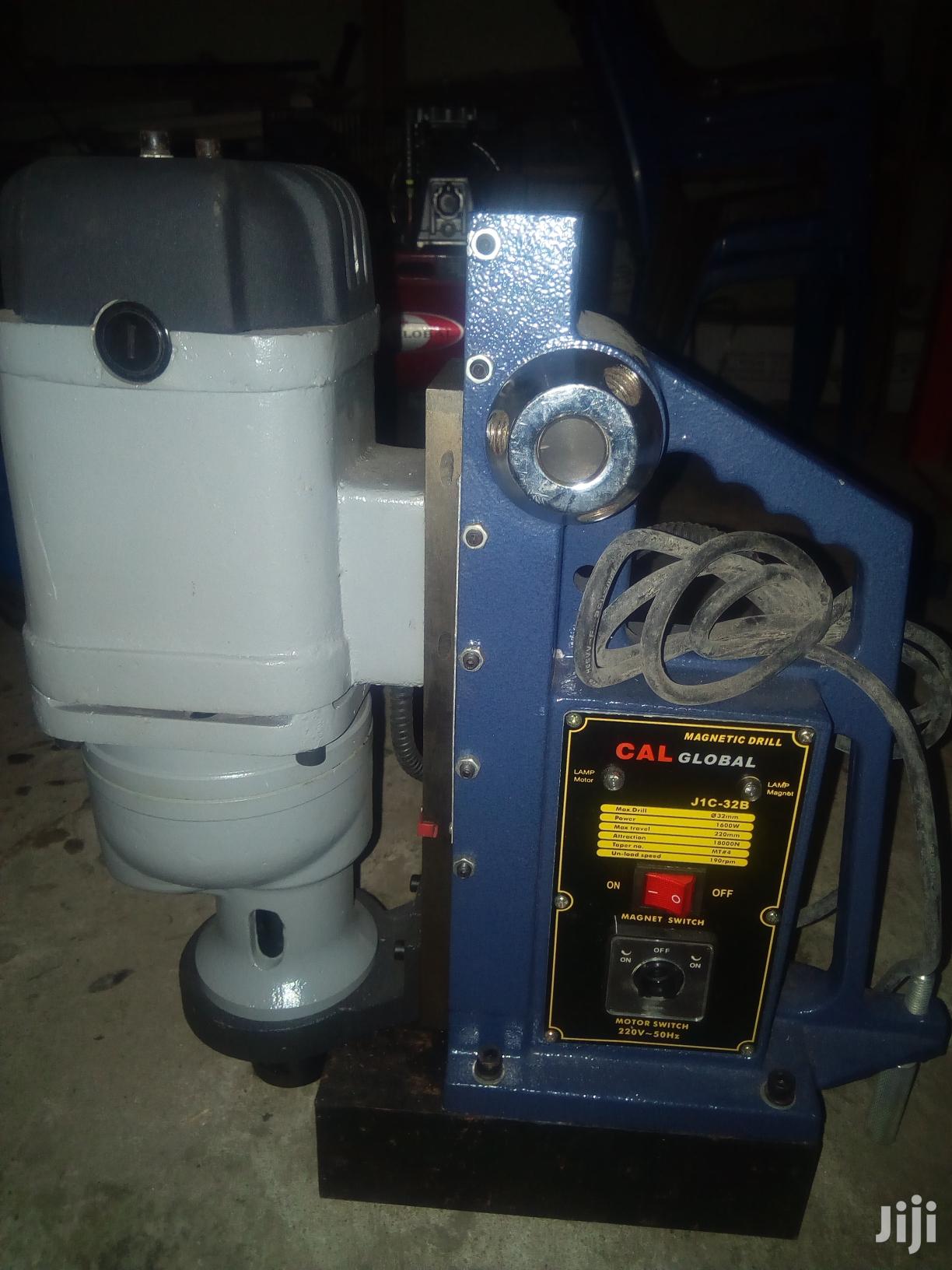 Magnetlc Drill Machine