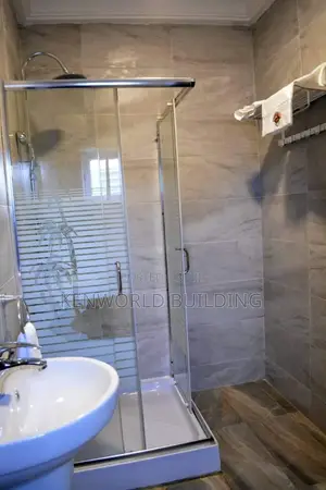 Quality Glass 90 X 90 Square Shower Cubicle.