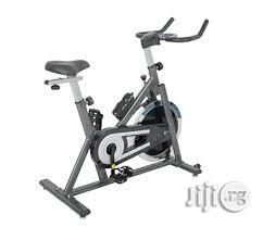 New American Fitness Spinning Exercise Bike