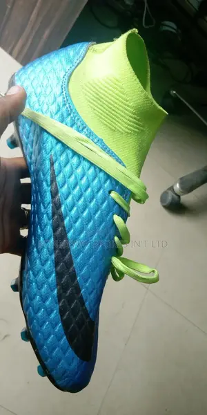 Nike Size 44 Professional Ankle Boot