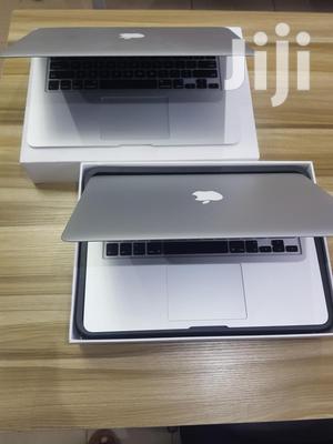 Laptop Apple MacBook Air 8GB Intel Core i5 SSD 128GB
