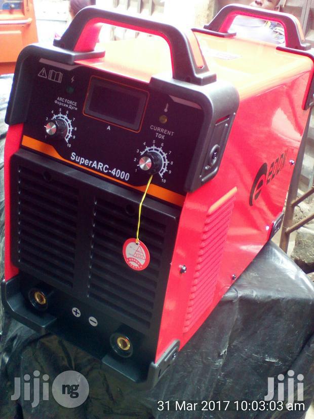 Invuerte Welding Machine