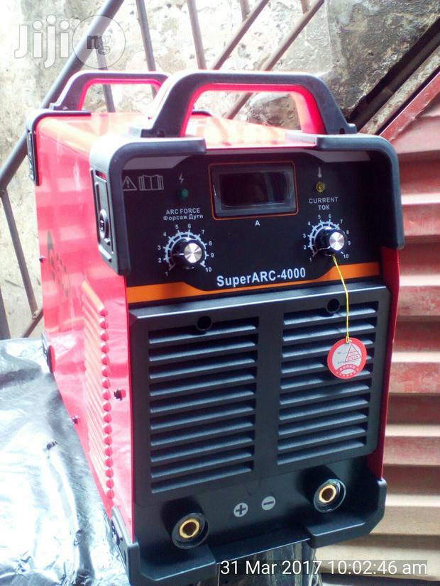 Invuerte Welding Machine