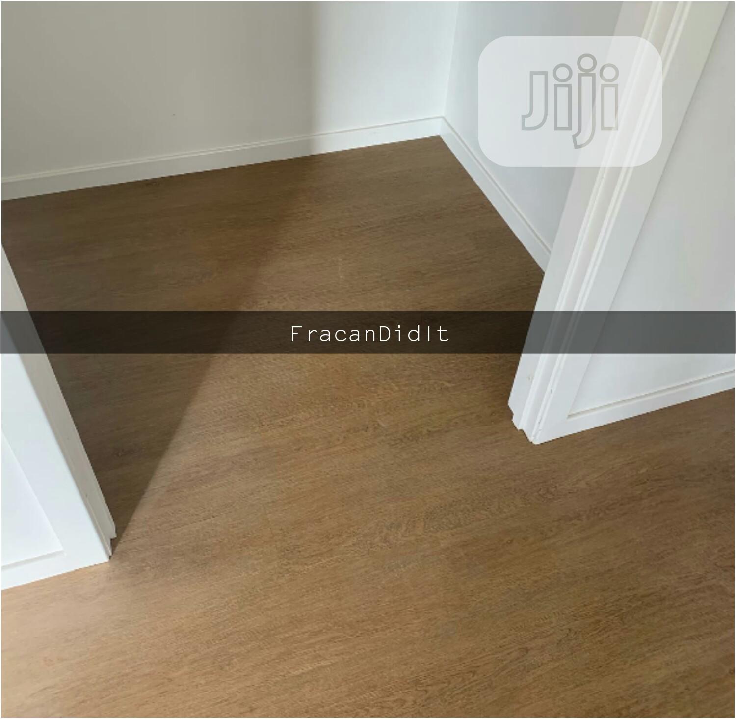 Laminate Floor and Vinyl Available. Free Installation