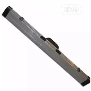 Snooker Cue Holder