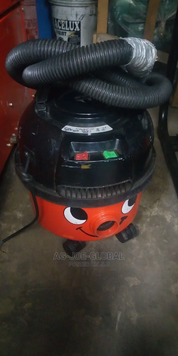 Vacuum Cleaner