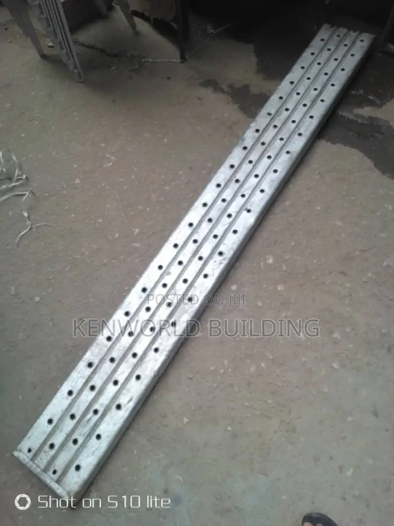 Scafording Iron Borld