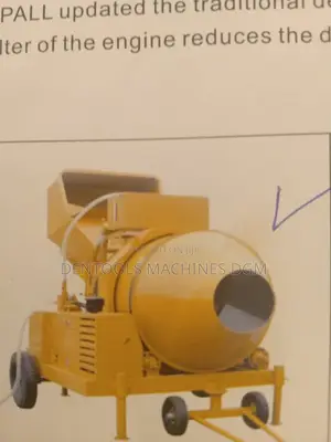 Self Loader Concrete Mixer