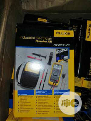 Fluke 87v/E2 Kit Multimeter