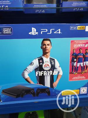 Ps4 Slim Console With Fifa 19 Cd