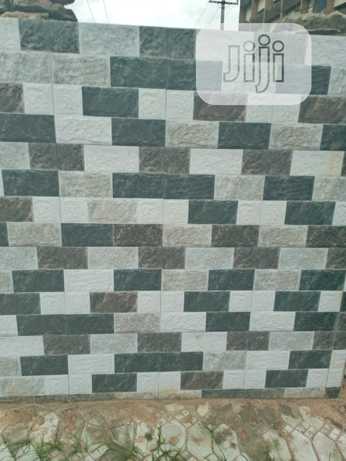 Spain External Wall 45*45