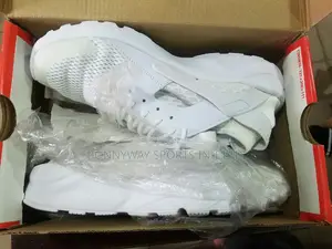 Nike Size 44 Juggling Canvas