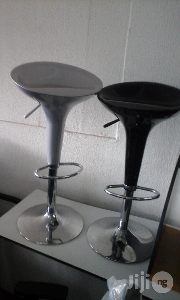 Quality Plastic Barstool