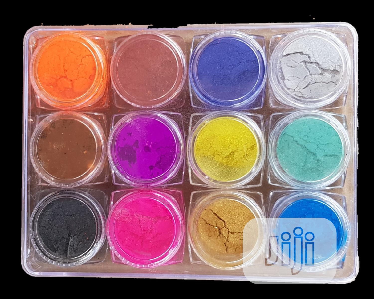 Pigmented Eye Shadow