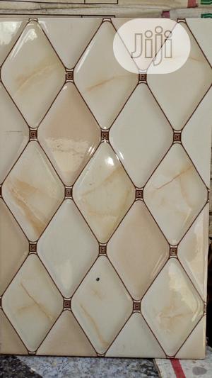 25 40 WALL TILES