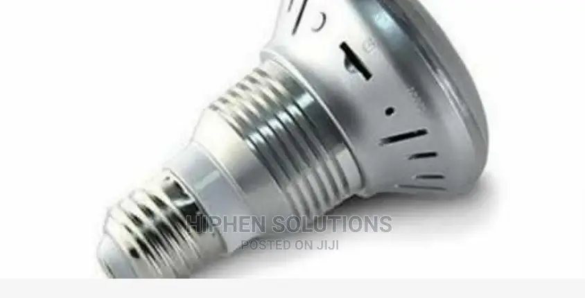 16GB Bulb Light Spy Camera - DVR 720P - HD Remote by Hs