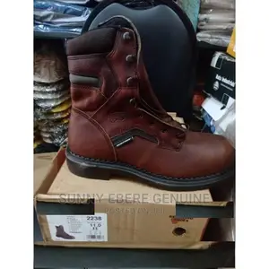 2238 Red Wing Men's 8-Inch Boot Brown