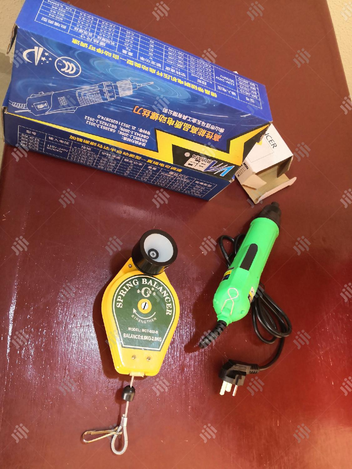 Electric Hand Capping Machine