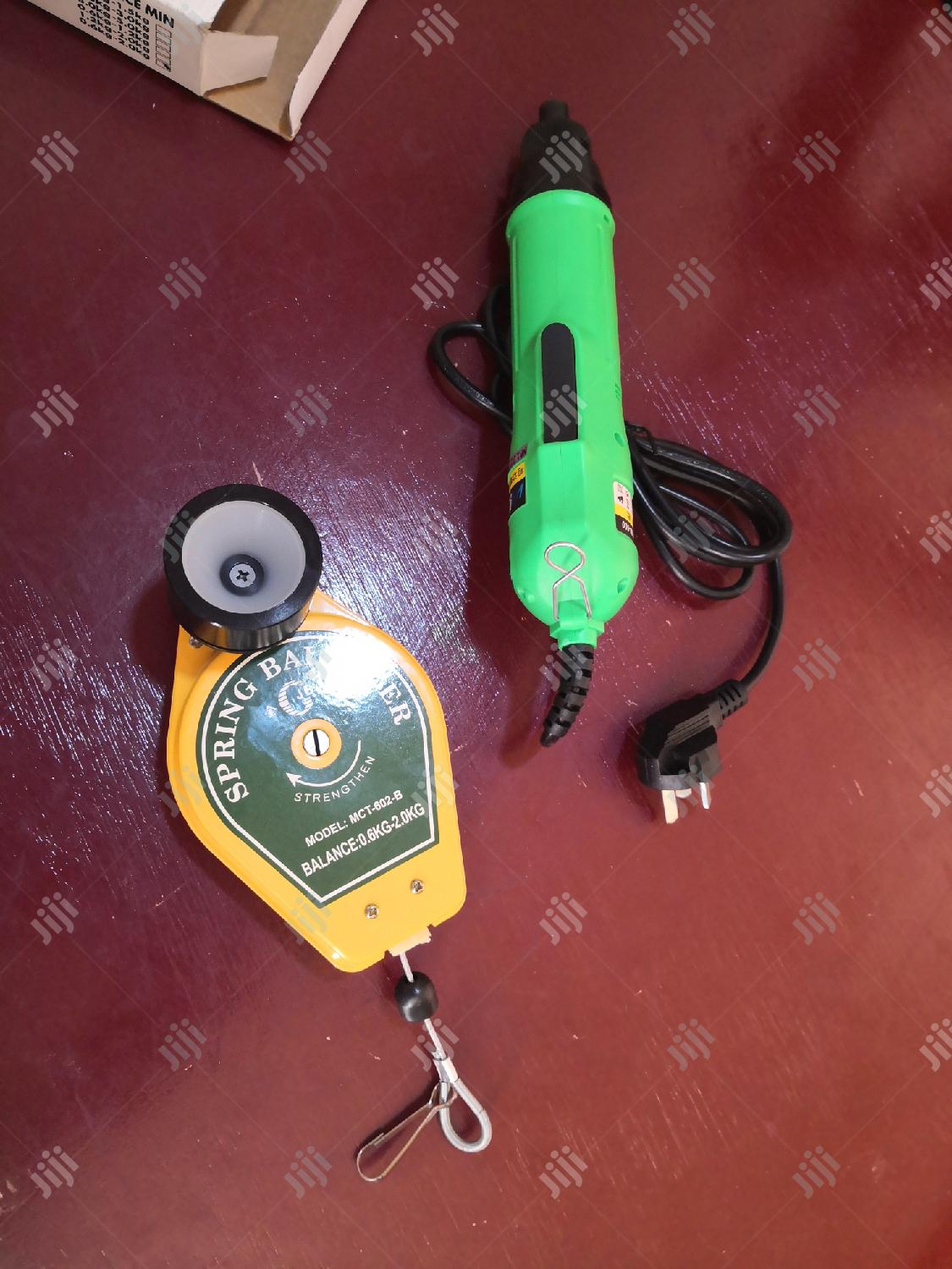 Electric Hand Capping Machine