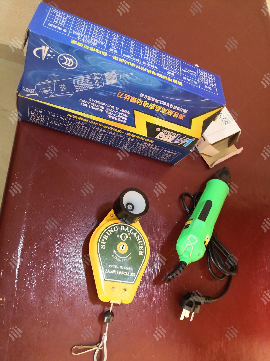 Electric Hand Capping Machine