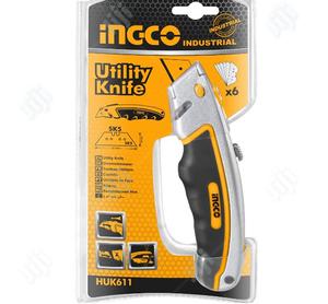 JPT Heavy Duty Utility Knife With 6 Blades Pack