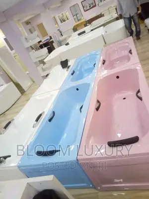 Executive Bathtub With Panel England