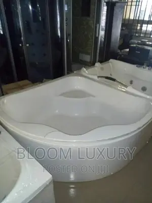 England Corner Bath