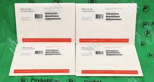 Microsoft Windows Server P73-07113 2016 Standard (64-bit, 16 Core)