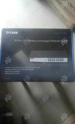D-Link 16port Switch
