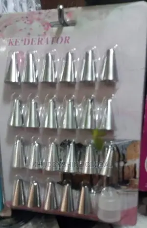 Cake Nossles Set