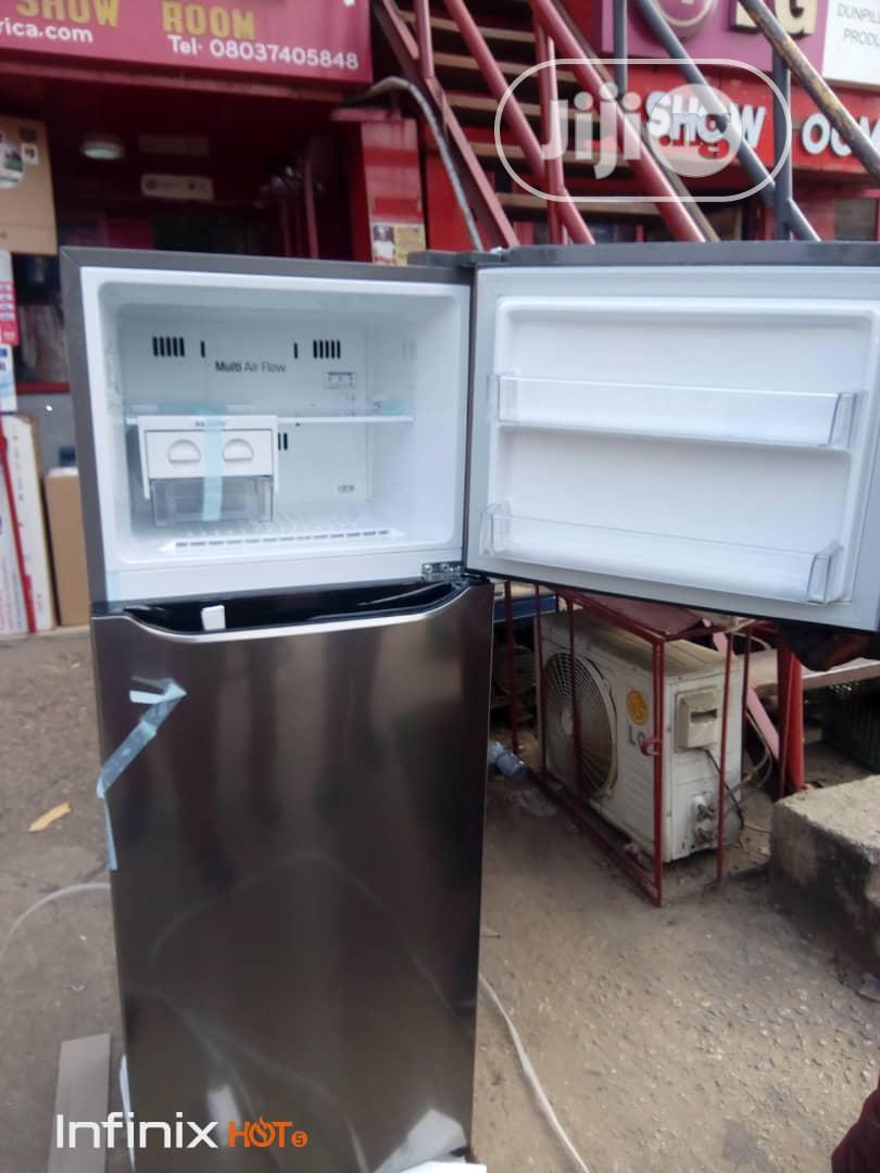 Lg 222 Liter Doubledoor Fridgewith Smart Inverter Compressor In Ojo Kitchen Appliances Ultimate Electronics Jiji Ng