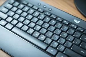 Logitech Advanced Mk540 Wireless Keyboard and Mouse Combo