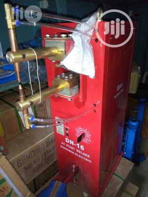Spot Welding Machine