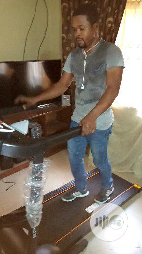 2hp German Machine Treadmill With Massager With Twister