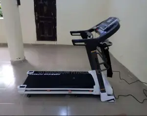 2.5hp Treadmill With Massager, Music and Incline 117