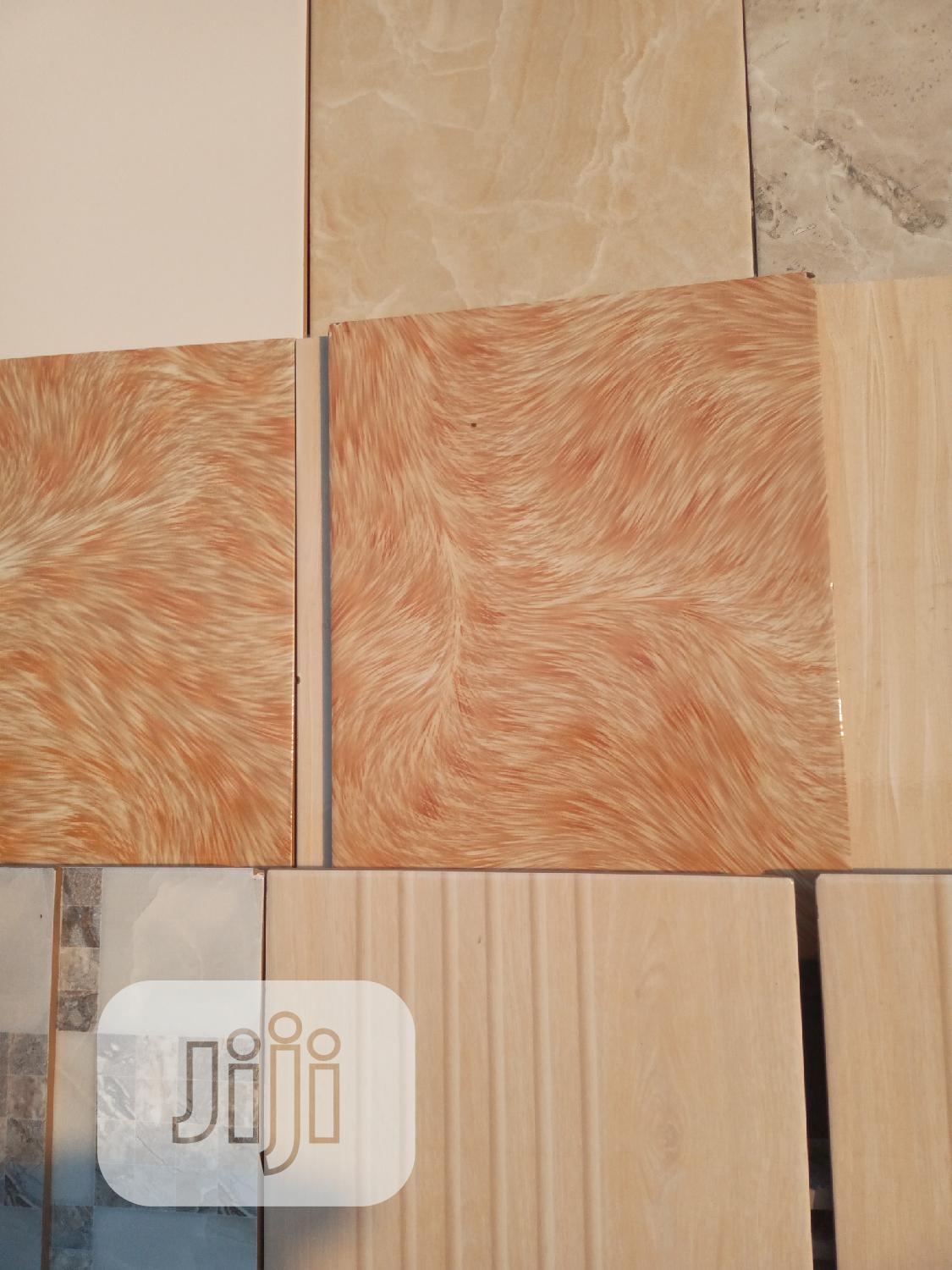25x40 Wall Tiles