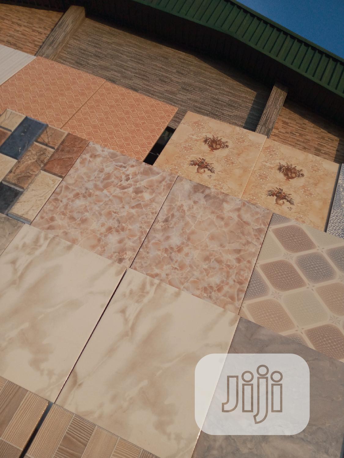 25x40 Wall Tiles