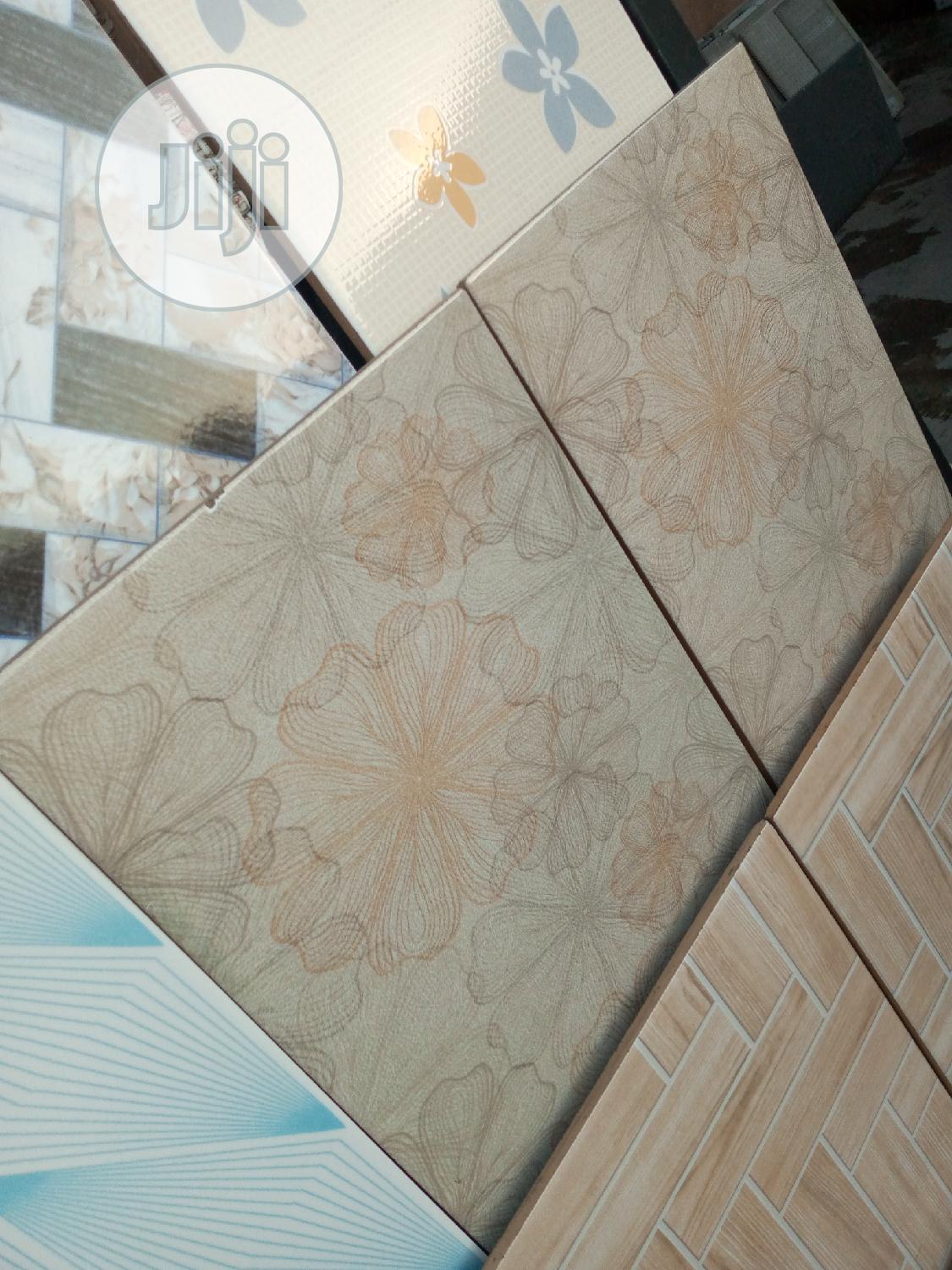 25x40 Wall Tiles