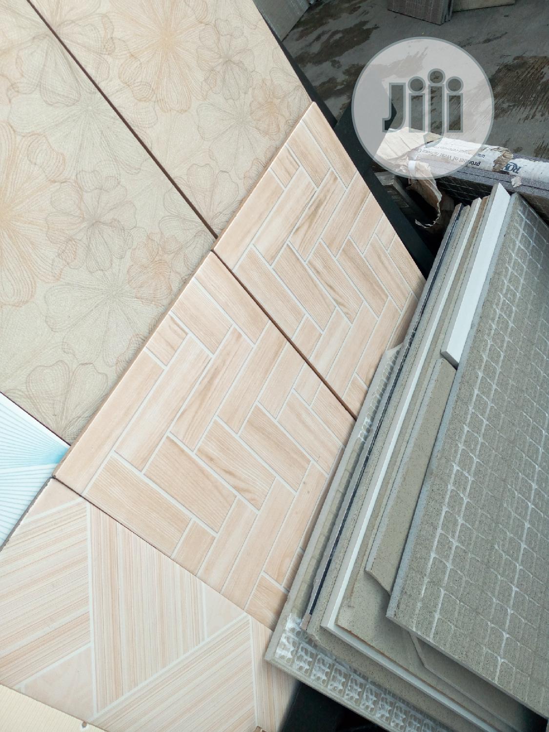 25x40 Wall Tiles