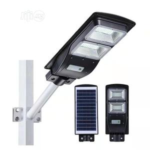 300 Watt Solar Street Light