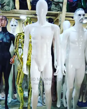 Glossy White Male Fashion Models Mannequins 2