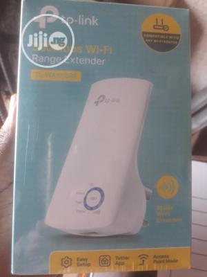 Tplink 300mbps Wi-Fi Range Extender