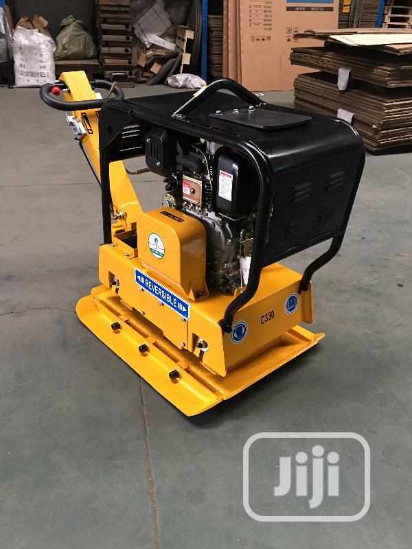 C-330 Reversible Compactor