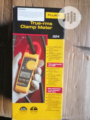 Fluke 324 Clamp Meter