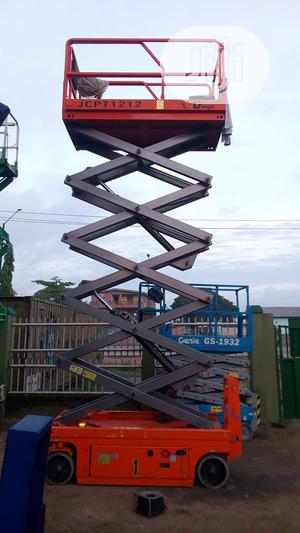 Scissors Lift Equipment Scaffolds