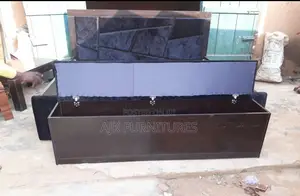 Exquisite 4.5by6ft Bedframe