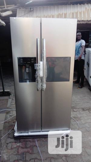 Lg Fridge With Dispenser and Ice Block Maker