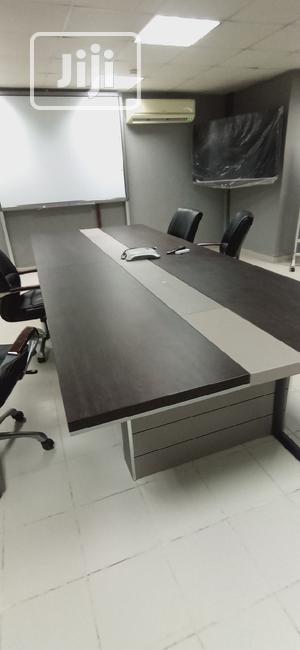 12 People Conference Table