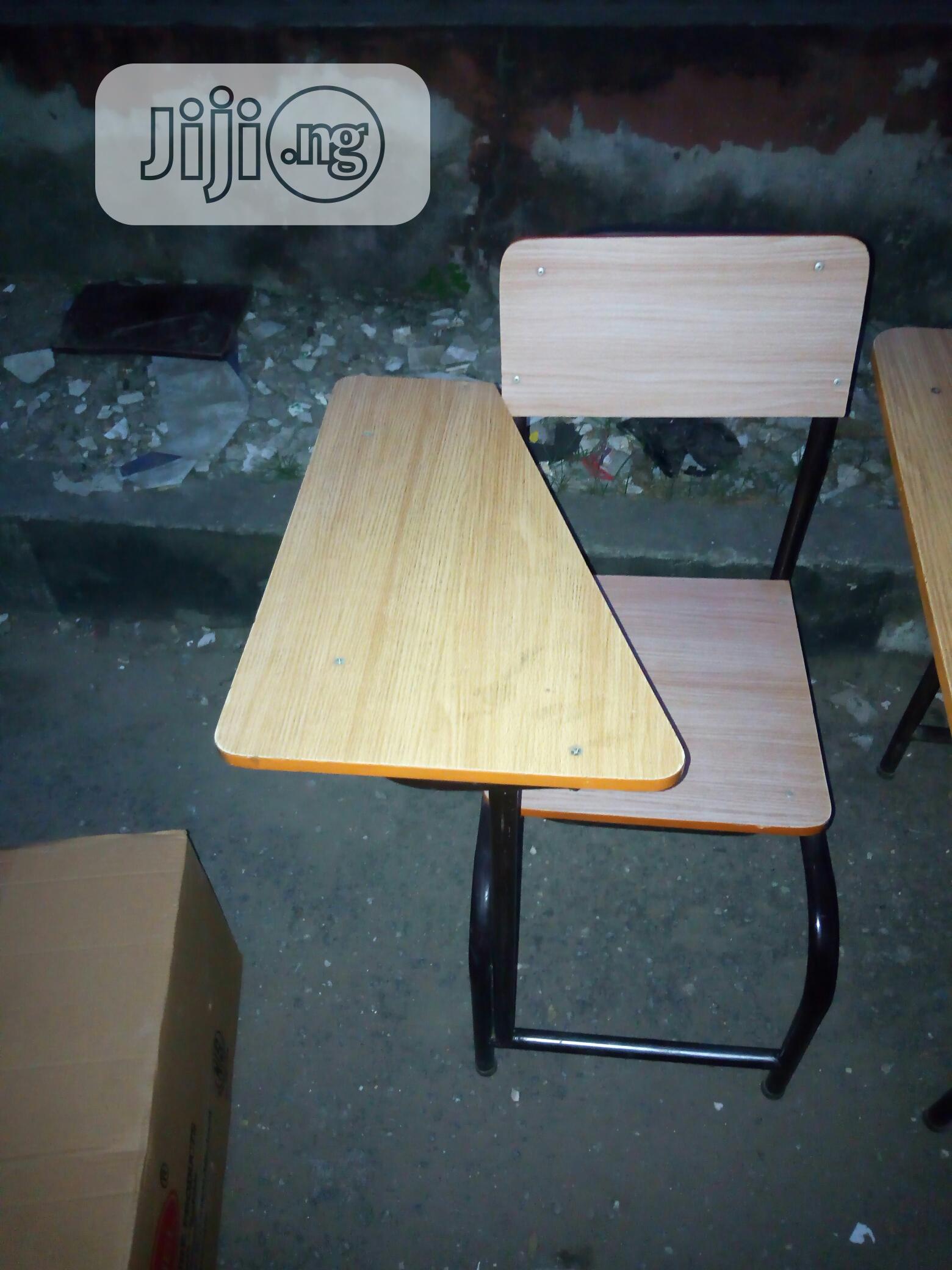 Quality Student/Professional Chairs